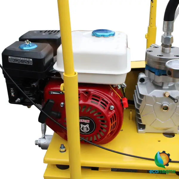 Maquina Pinta Rayas Con Motor a Gasolina 4 Tiempos 6.5 Hp Husky Power HOPPER-F1