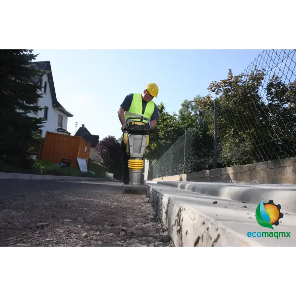 APISONADOR BAILARINA MOTOR HONDA GXR120 BOMAG BT65 BAILARINA