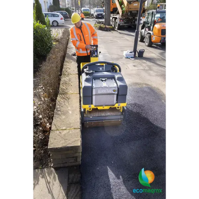 RODILLO DOBLE TANDEM CON MOTOR A DIESEL KOHLER BOMAG BW65D